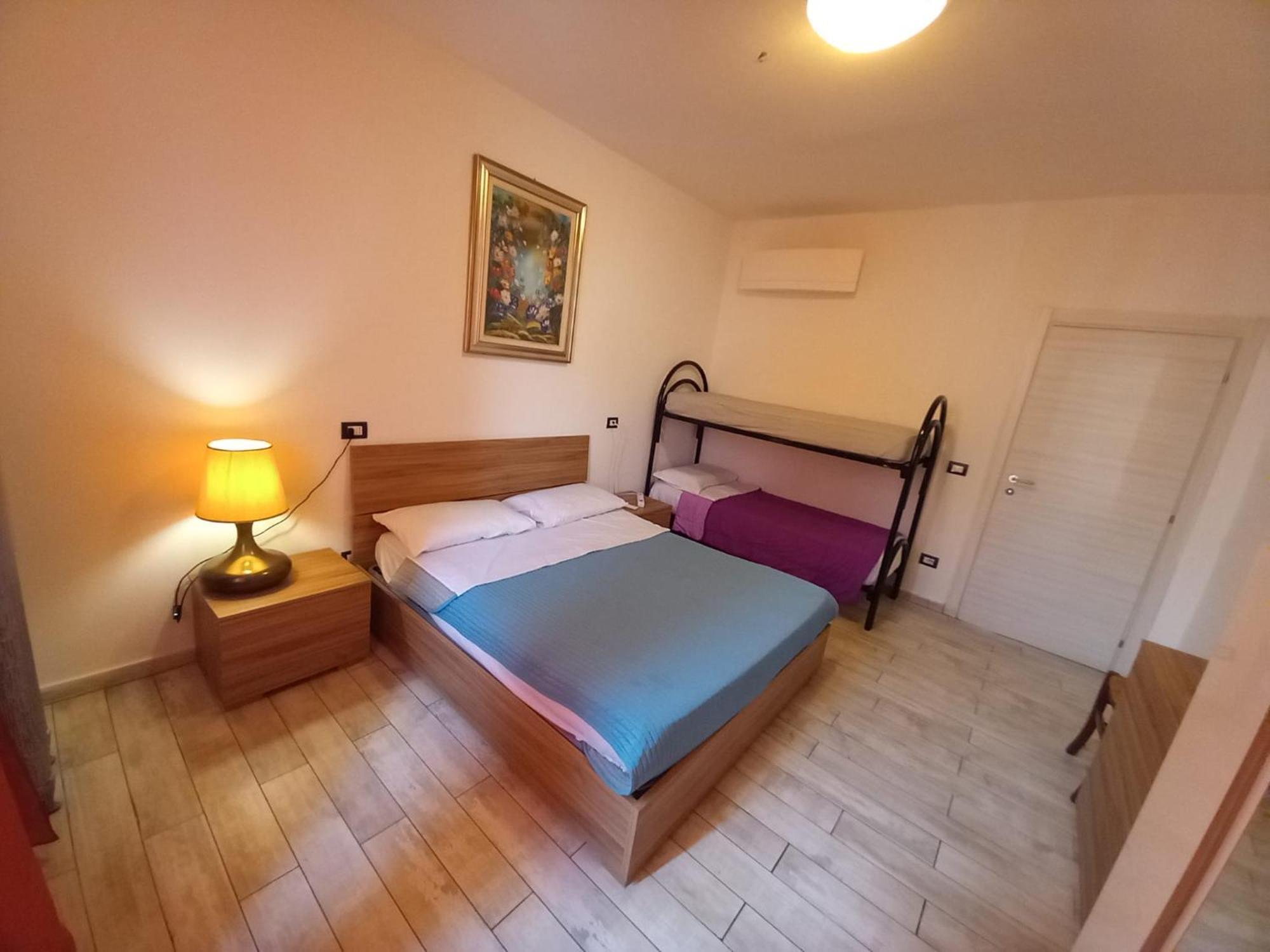 3 Station Free Parking Apartment *
