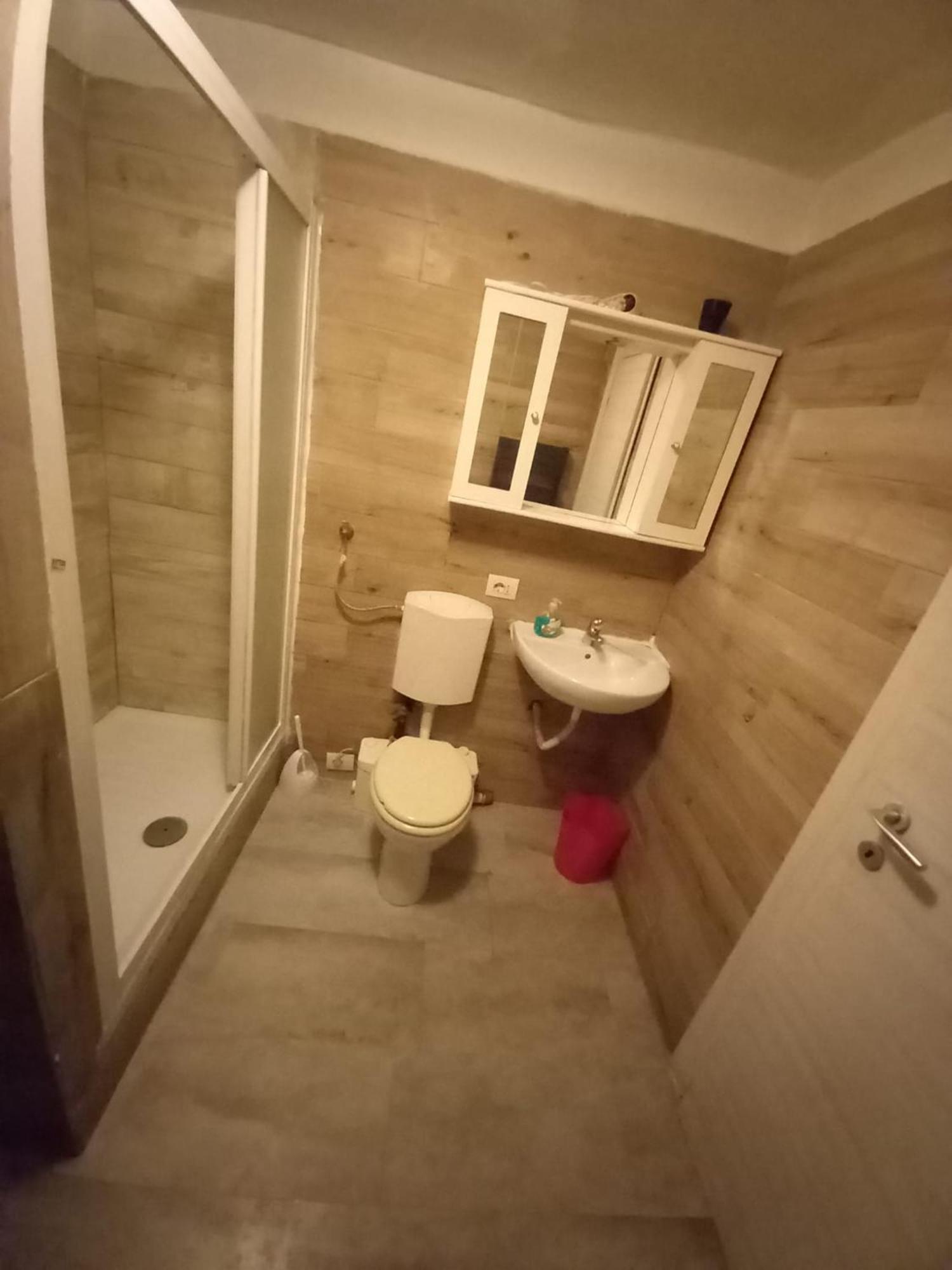 3 Station Free Parking Apartment Mailand
